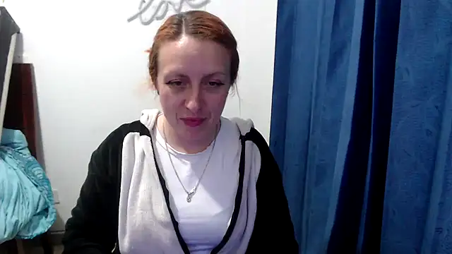 Snapshot of kittykalor09 chatting on January 24, 3:54 am kittykalor09 online show from January 24, 3:54 am