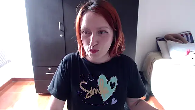 Snapshot of kittykalor09 chatting on November 14, 8:29 pm kittykalor09 online show from November 14, 8:29 pm