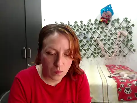 kittykalor09 online show from March 14, 11:32 pm