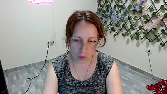 Snapshot of kittykalor09 chatting on April 26, 11:02 pm kittykalor09 online show from April 26, 11:02 pm