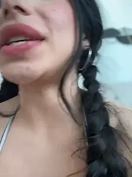 LoveLillyy online show from January 28, 10:12 pm