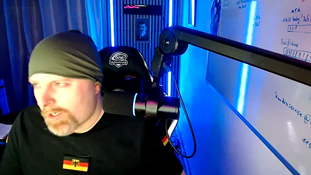 DerPornoPete online show from April 19, 12:22 am