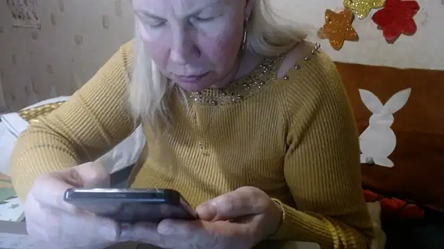 QueenLana online show from January 24, 2:51 pm