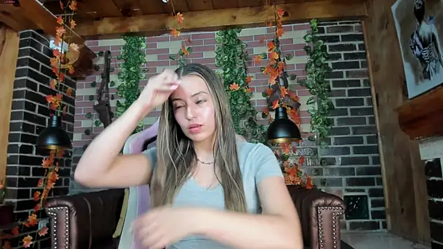 danaythamara1 online show from January 13, 11:27 pm