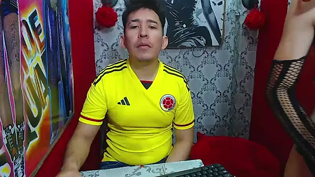 shannentrans online show from February 4, 3:15 pm