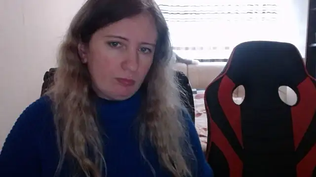 PeterAndJen online show from March 13, 4:12 pm