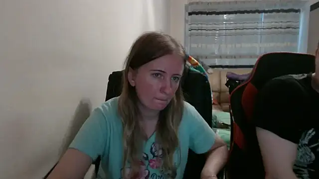 PeterAndJen online show from September 14, 5:23 pm