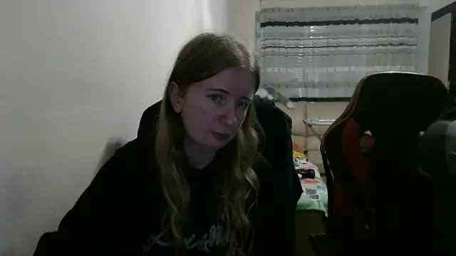 PeterAndJen online show from October 10, 8:19 pm