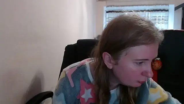 PeterAndJen online show from November 28, 8:17 am