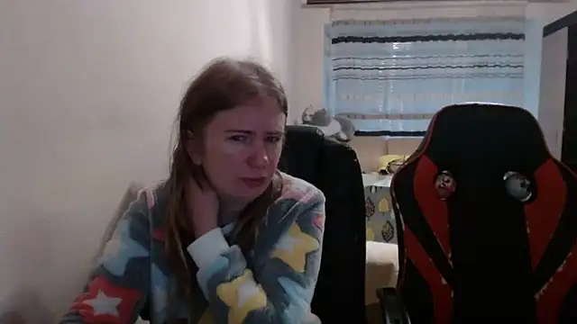 PeterAndJen online show from December 17, 6:08 am