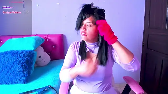 crissn0707 online show from April 23, 12:29 pm