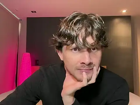 mcklister kinky feets online show from February 11, 4:56 pm