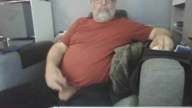 Naturistmale45 online show from April 19, 11:53 am