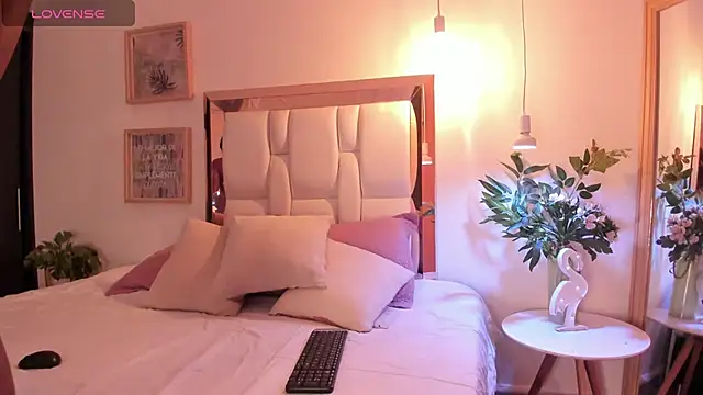 Snooky Clinton online show from March 18, 10:15 pm