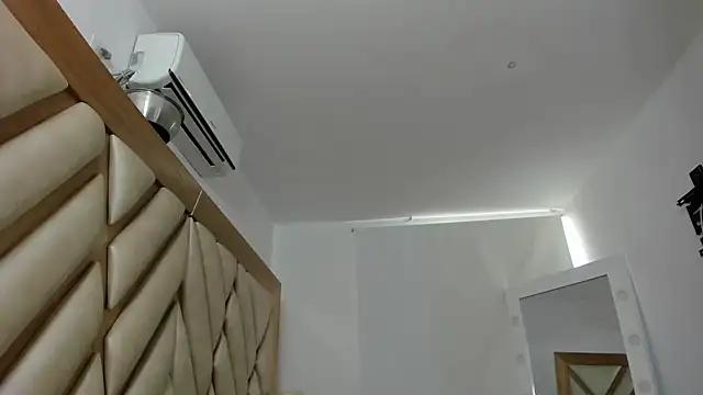 briana wonder69xxx online show from April 22, 2:40 pm