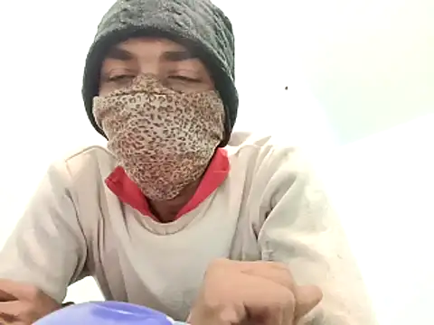 PrabV0319 online show from December 1, 11:32 pm