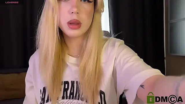 ariashaa online show from March 26, 2:11 pm