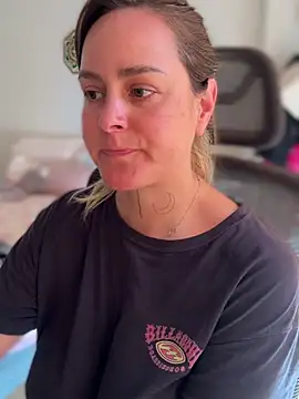 misslulipop online show from March 8, 4:28 pm