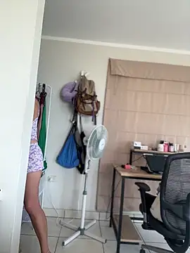 misslulipop online show from March 1, 2:41 pm