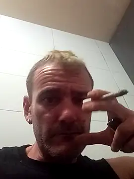 raulacab online show from April 16, 1:28 am