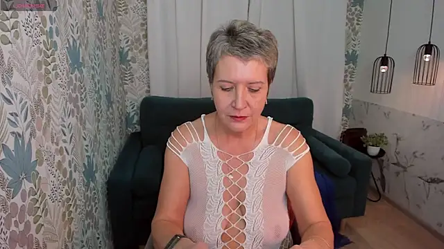 KathySunn online show from December 10, 5:11 pm