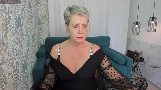 KathySunn online show from December 22, 4:38 pm