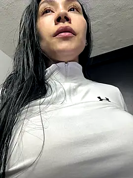 Angela isabella online show from November 21, 12:21 am