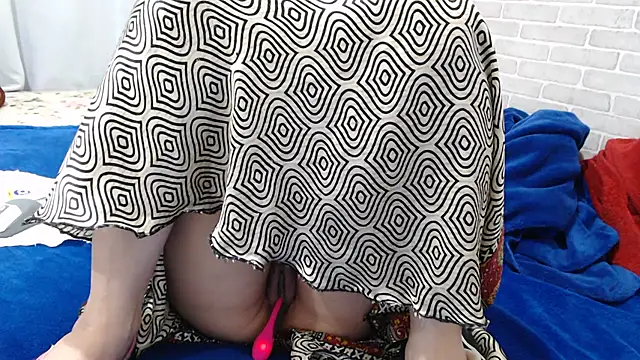 sweet luana online show from July 27, 4:08 am