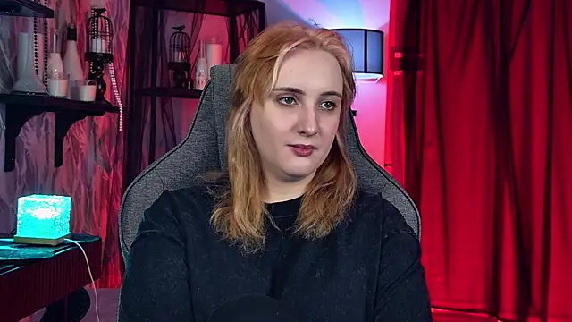 AsheLucker online show from April 25, 2:25 am