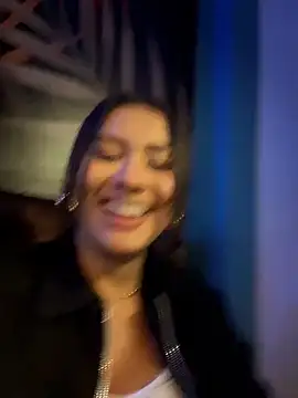 Ambar pe  online show from February 8, 3:43 am