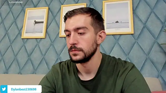 Snapshot of Dylan_Best chatting on July 10, 11:46 am Dylan Best online show from July 10, 11:46 am