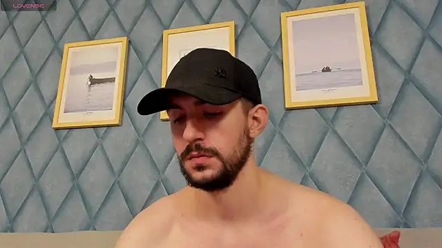 Snapshot of Dylan_Best chatting on July 11, 7:44 am Dylan Best online show from July 11, 7:44 am