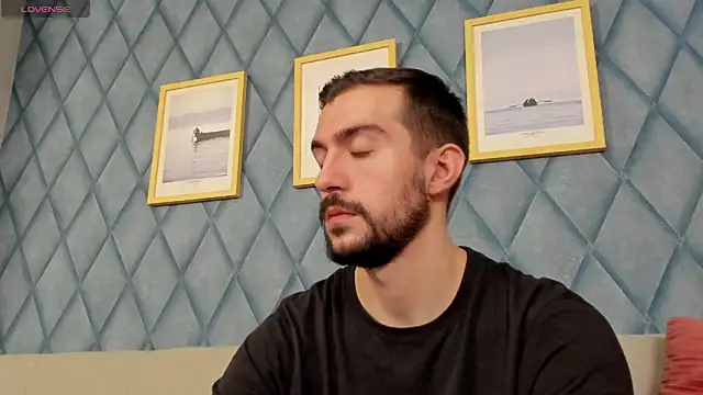 Snapshot of Dylan_Best chatting on July 13, 8:22 pm Dylan Best online show from July 13, 8:22 pm