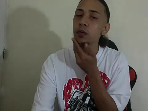 the younger1 online show from April 4, 2:21 am