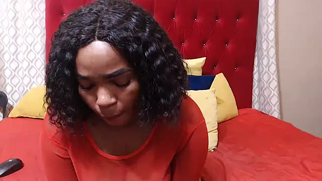 Snapshot of EBONYBUSTYY chatting on March 6, 6:48 pm EBONYBUSTYY online show from March 6, 6:48 pm