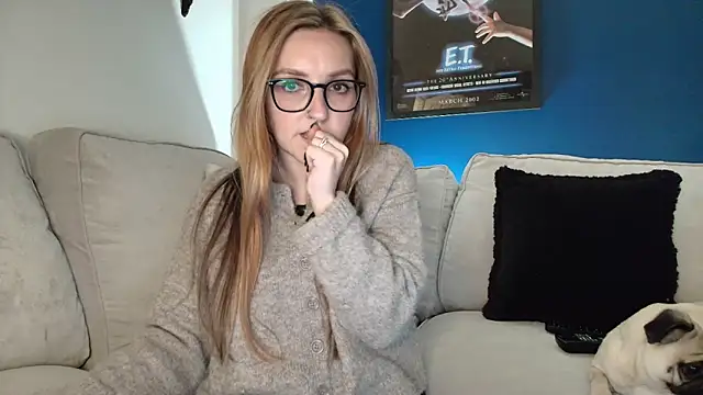 Snapshot of short_sweetpea chatting on September 23, 8:45 pm short sweetpea online show from September 23, 8:45 pm