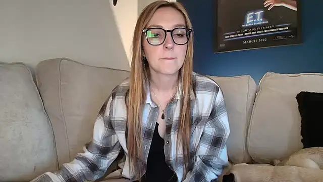 Snapshot of short_sweetpea chatting on October 8, 2:47 pm short sweetpea online show from October 8, 2:47 pm