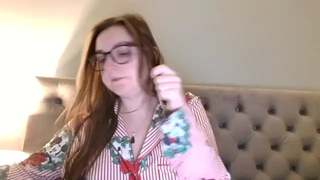 short sweetpea online show from December 2, 8:08 am