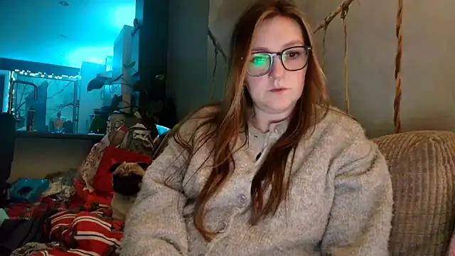 short sweetpea online show from March 8, 6:01 pm