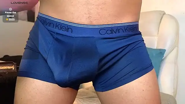 jordylatin20 online show from January 11, 2:20 am