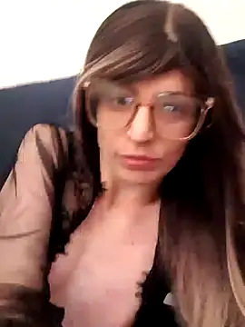 LouGabriel online show from February 16, 8:21 am