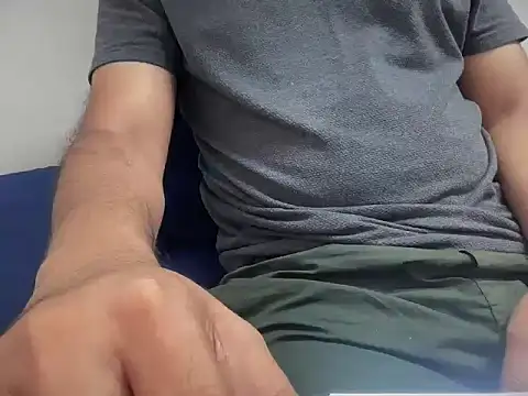 Arjun78877 online show from March 25, 6:25 pm