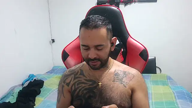 Snapshot of TeddyGominola_ chatting on January 28, 3:14 pm TeddyGominola  online show from January 28, 3:14 pm