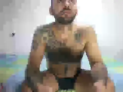 Snapshot of TeddyGominola_ chatting on February 3, 3:06 pm TeddyGominola  online show from February 3, 3:06 pm