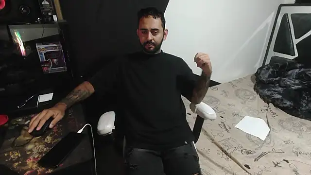 Snapshot of TeddyGominola_ chatting on October 17, 9:50 pm TeddyGominola  online show from October 17, 9:50 pm