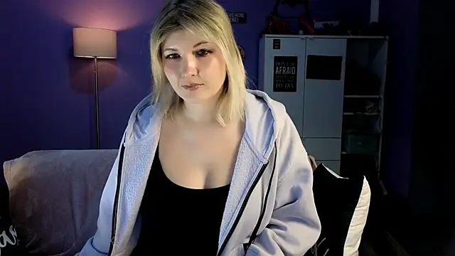 olisunny5 online show from April 21, 5:50 pm