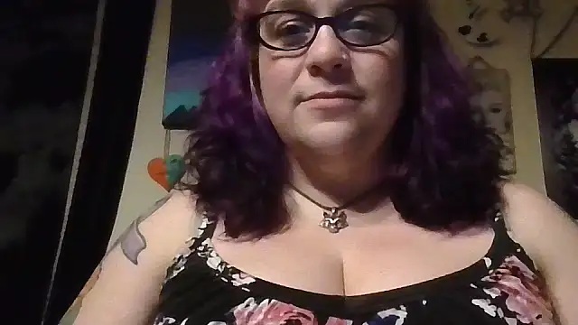 GothyBaby online show from April 27, 11:58 pm