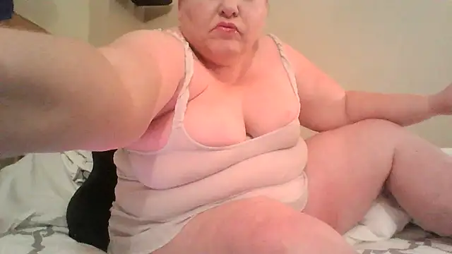 atlwebbie75 online show from February 11, 9:25 am