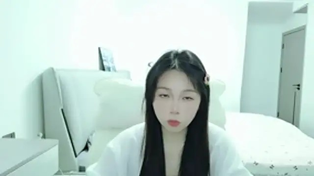 Sunset glow online show from April 22, 2:40 pm