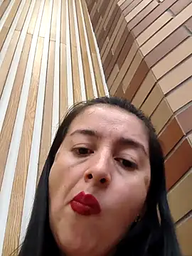 Cherry 1992 online show from April 24, 8:33 pm